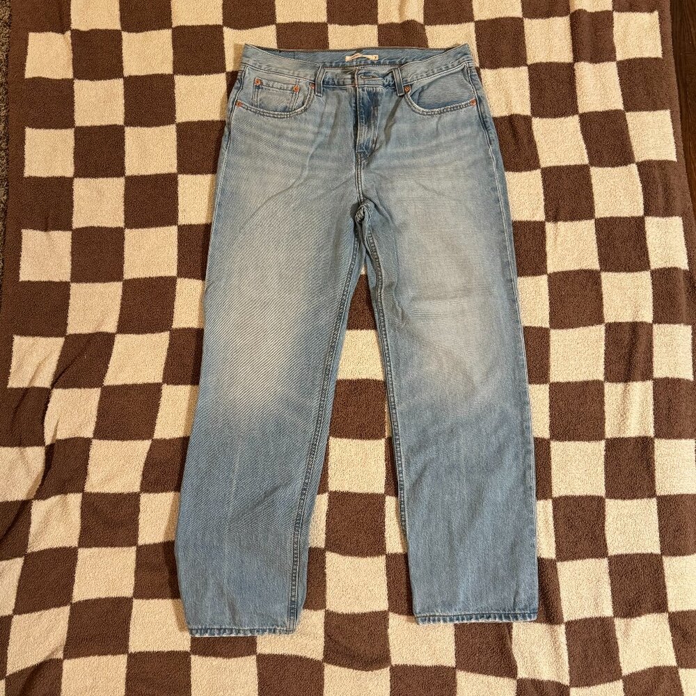 Low Pro Women's Levi Jeans